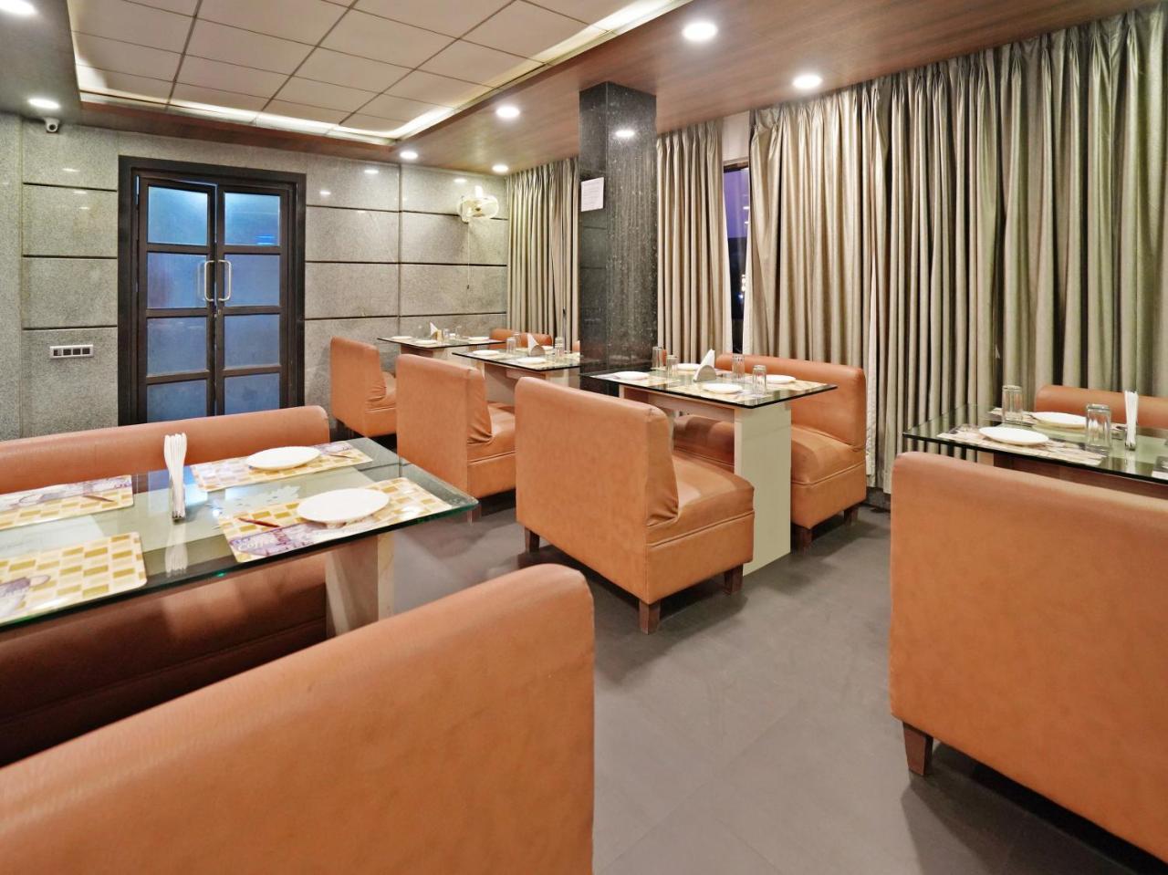 Gold Coast Beach Resort Puri Exterior photo